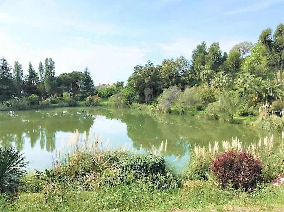 Appart Spacieux Et Calme, Vue Mer Ac Domaine Prive Piscine Les Beaumettes Apartment