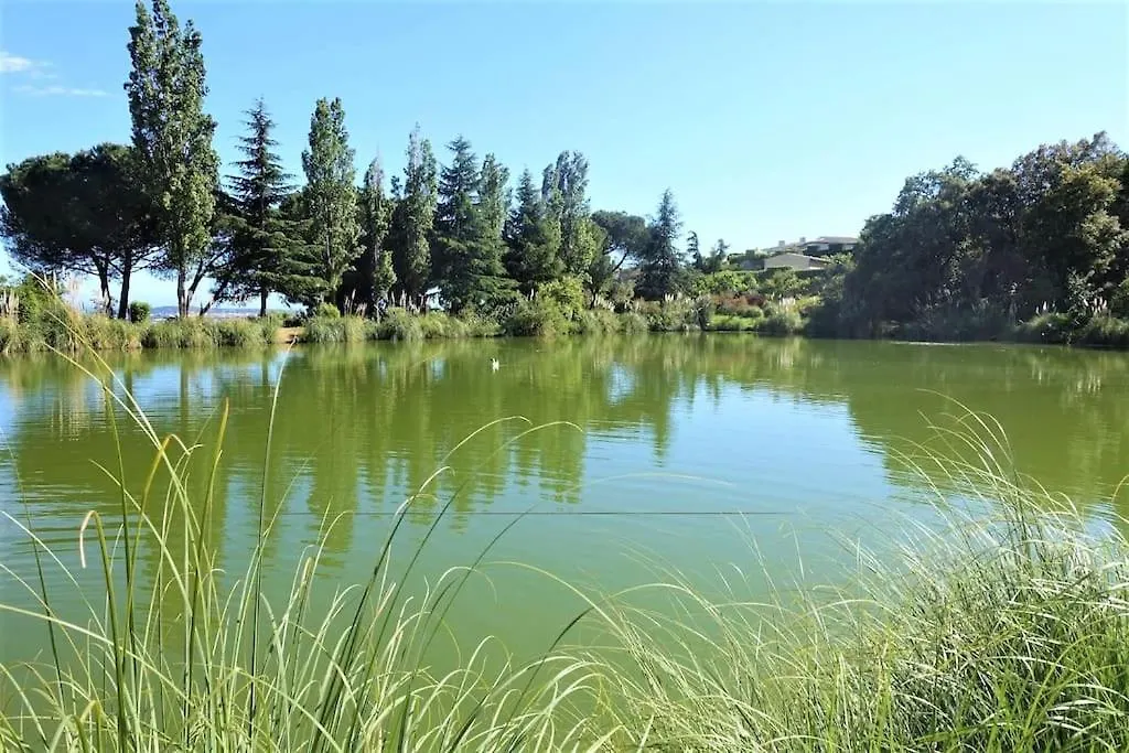 Appart Spacieux Et Calme, Vue Mer Ac Domaine Prive Piscine Les Beaumettes 0*,  France